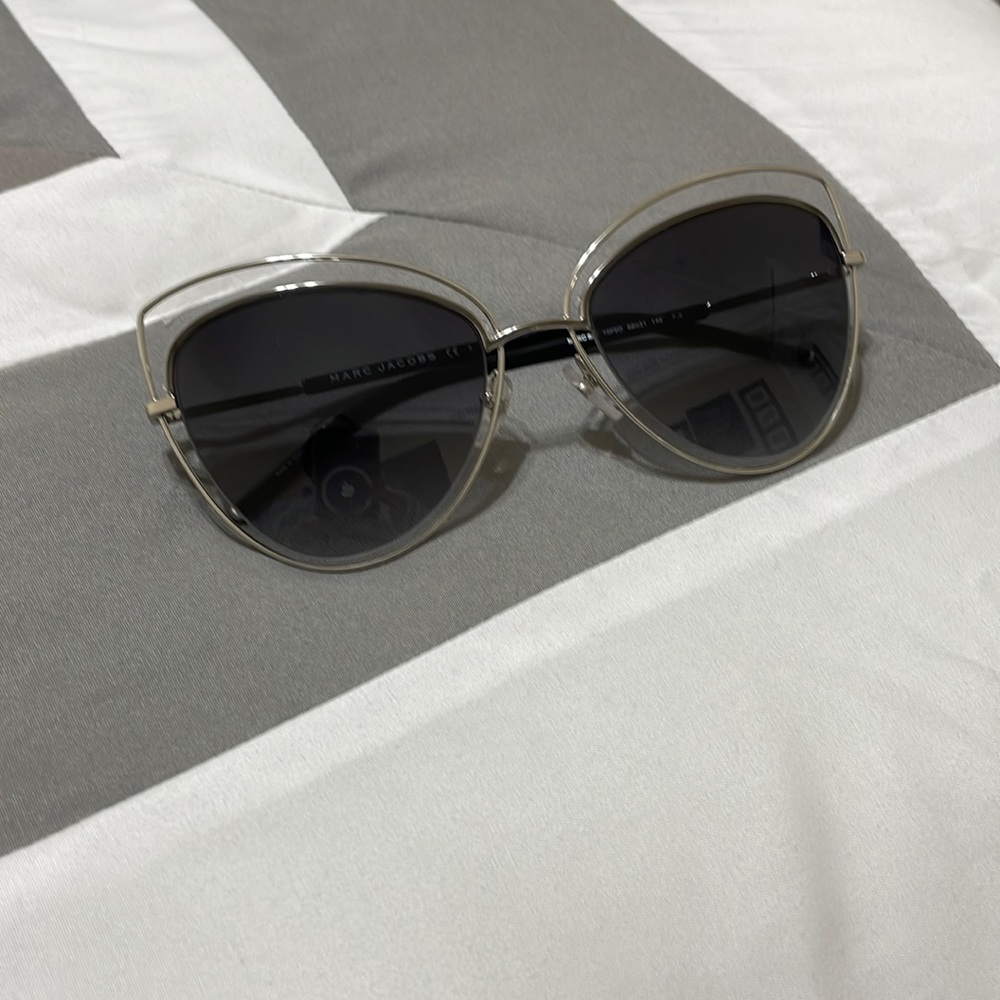 Marc Jacobs fashion sunglasses